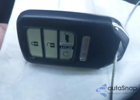 2021 Honda Pilot Awd Black Edition z USA, uszkodzony, nr VIN 5FNYF6H73MB042188